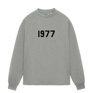 1977 ESSENTIALS Long Sleeve T-Shirt